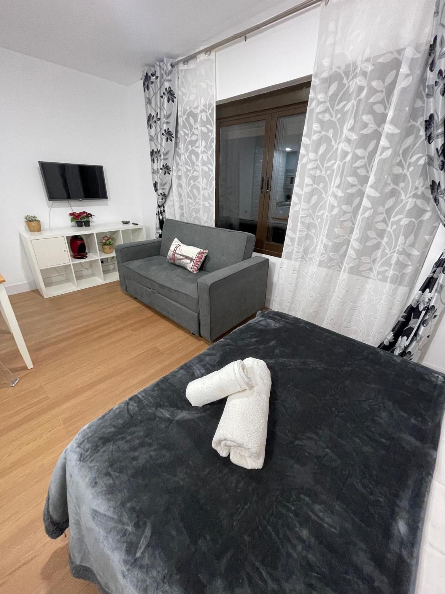 Resitur Luxury Suit 6 Siviglia Esterno foto
